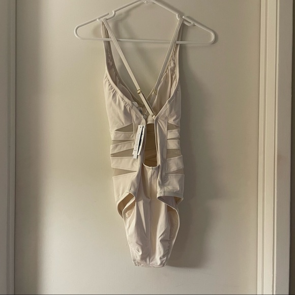 BLEU BY ROD BEATTIE Don't Mesh with Me One-Piece Swimsuit rbdm22754 - Picture 6 of 6